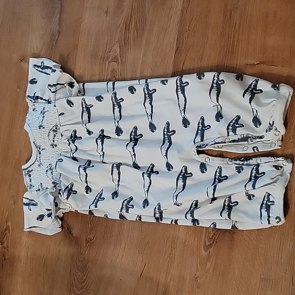 Kate Quinn Manater Ruffle Sleeve Smocked Romper PLAY 12-18 months